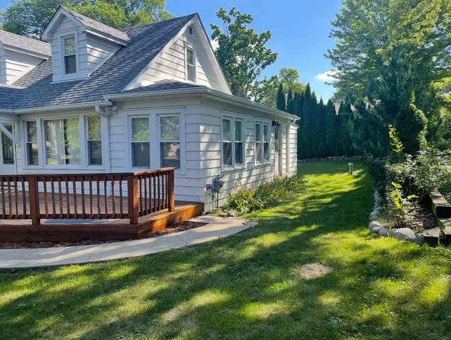 $2,400 | 11743 213th Avenue, Bristol, WI 53104