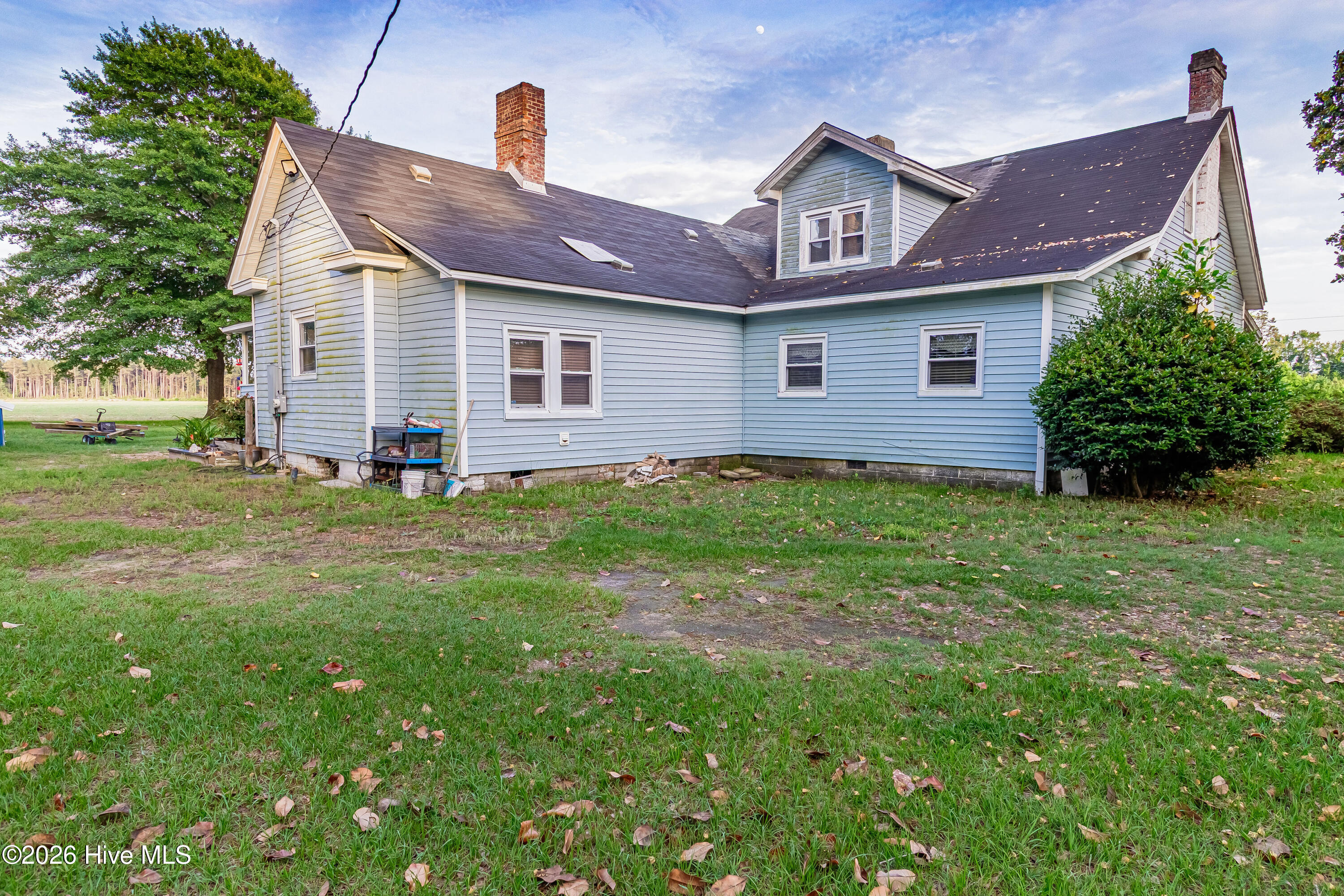 19081 Jane Shaw Road Wagram, NC 28396 - Photo 4 of 40 Exterior.