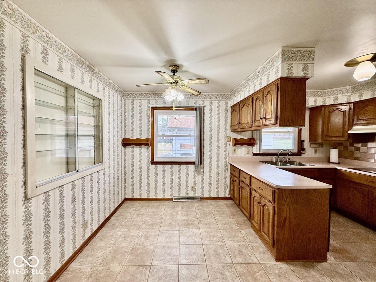 302 South Murphy Avenue Brazil, IN 47834 - Photo 7 of 24