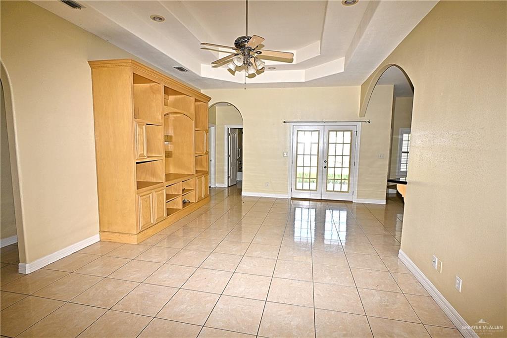 3509 Knight Avenue Edinburg, TX 78539 - Photo 9 of 18 a view of an entryway with a chandelier