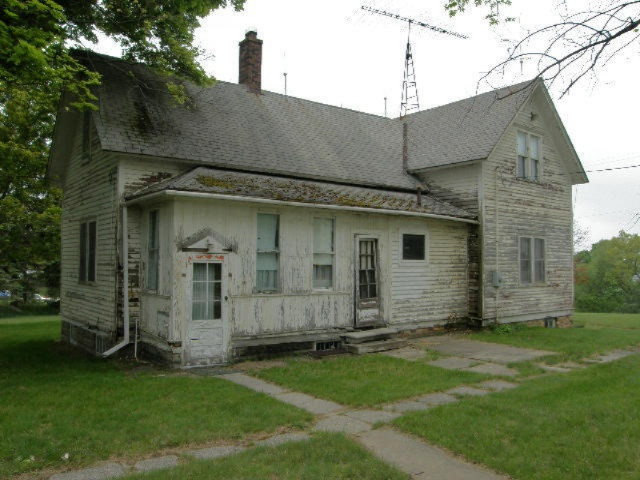 1431 East Preuss Road Manistee, MI 49660 - Photo 49 of 70 Farmhouse7