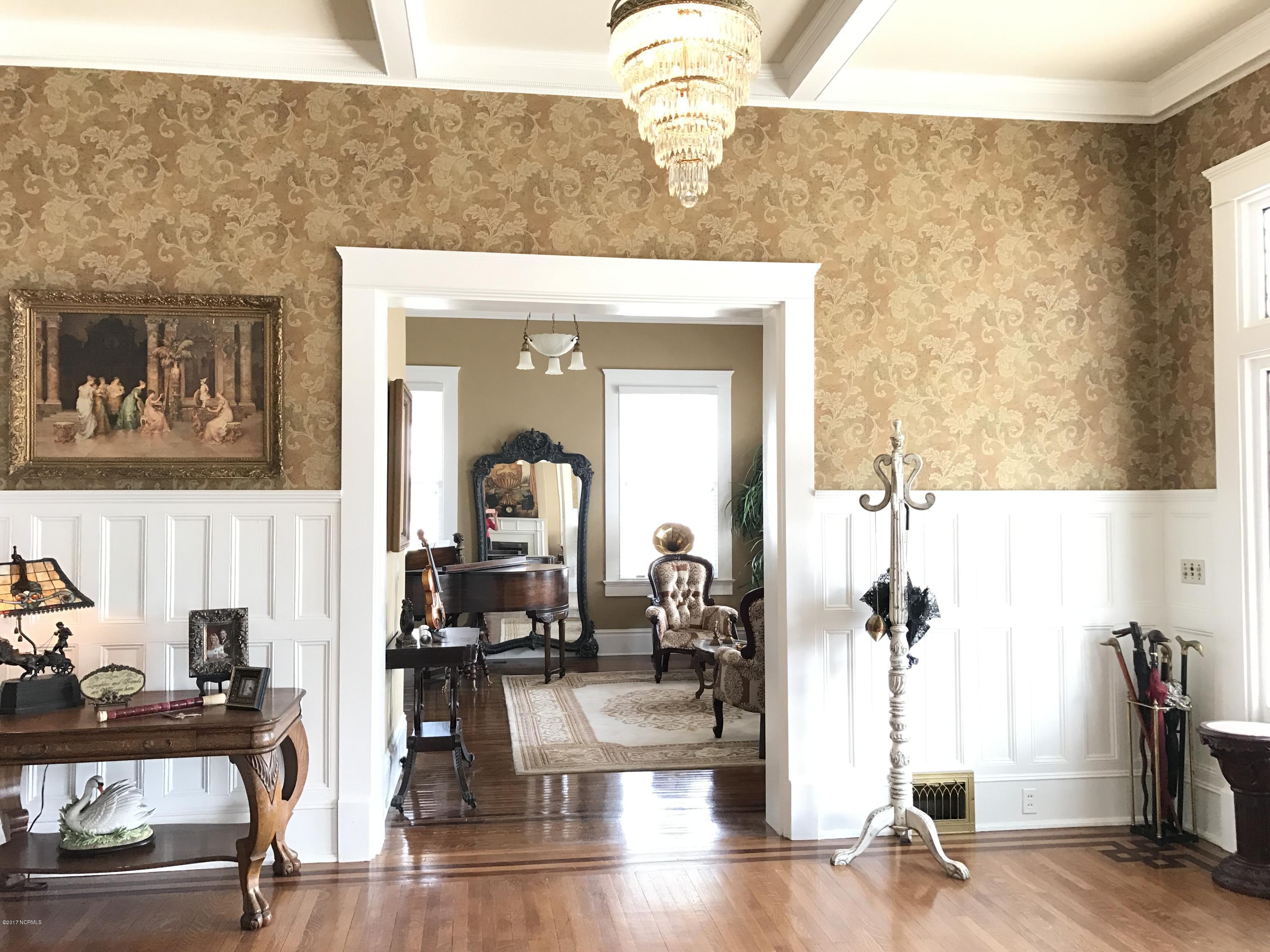 216 Sampson Street Clinton, NC 28328 - Photo 32 of 73 IMG_0792