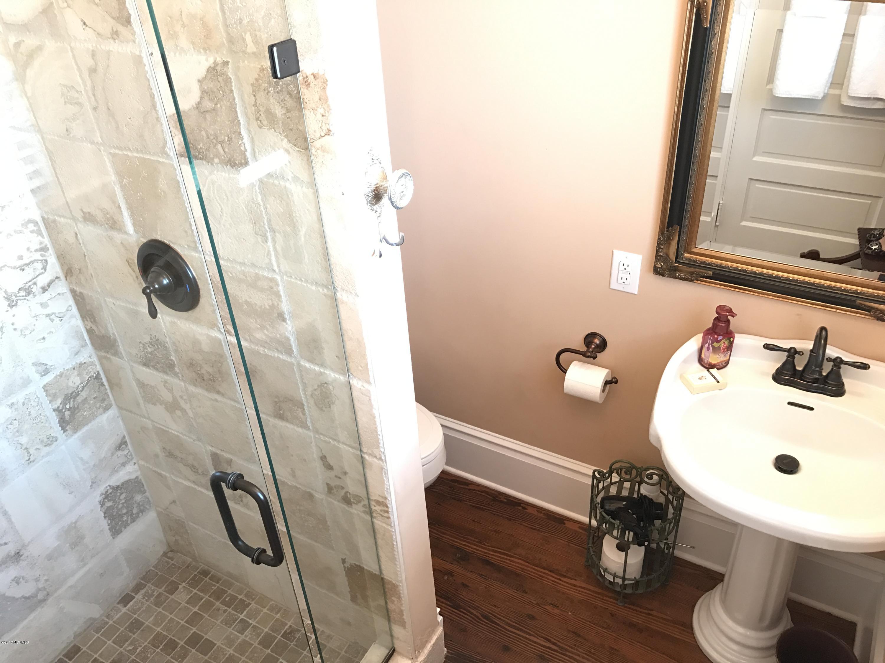 216 Sampson Street Clinton, NC 28328 - Photo 49 of 73 IMG_0842