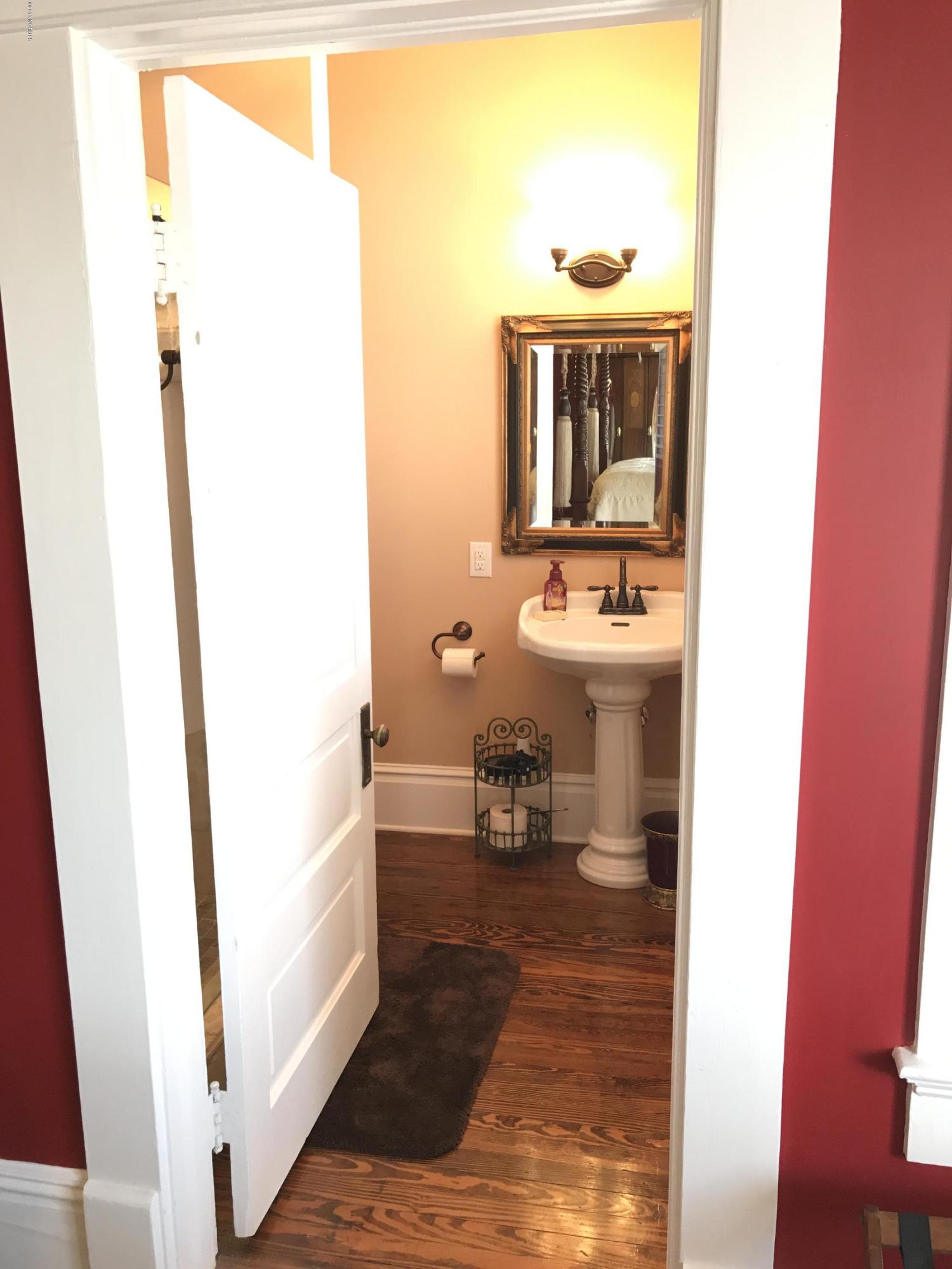 216 Sampson Street Clinton, NC 28328 - Photo 50 of 73 IMG_0847