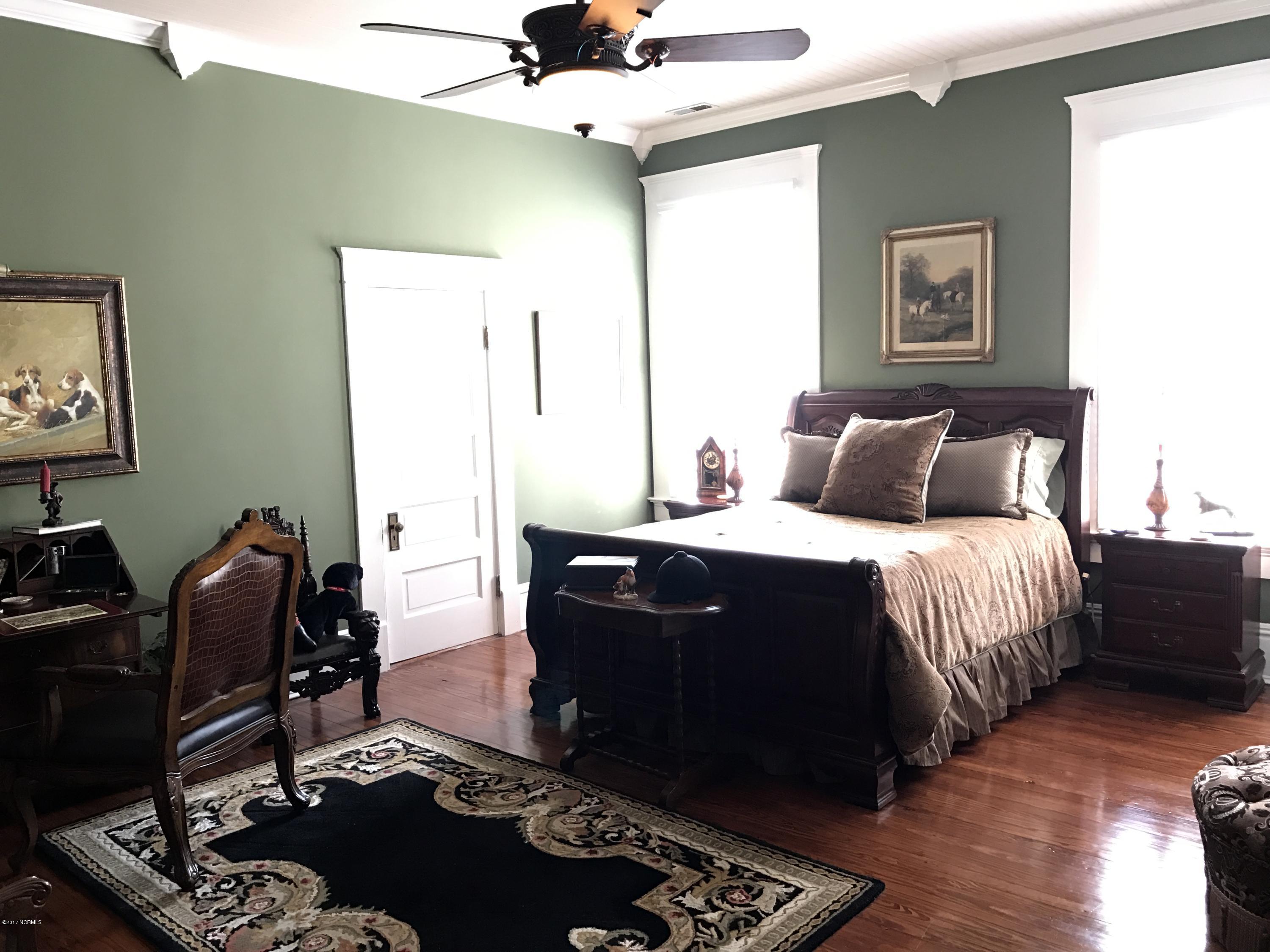 216 Sampson Street Clinton, NC 28328 - Photo 54 of 73 IMG_0856