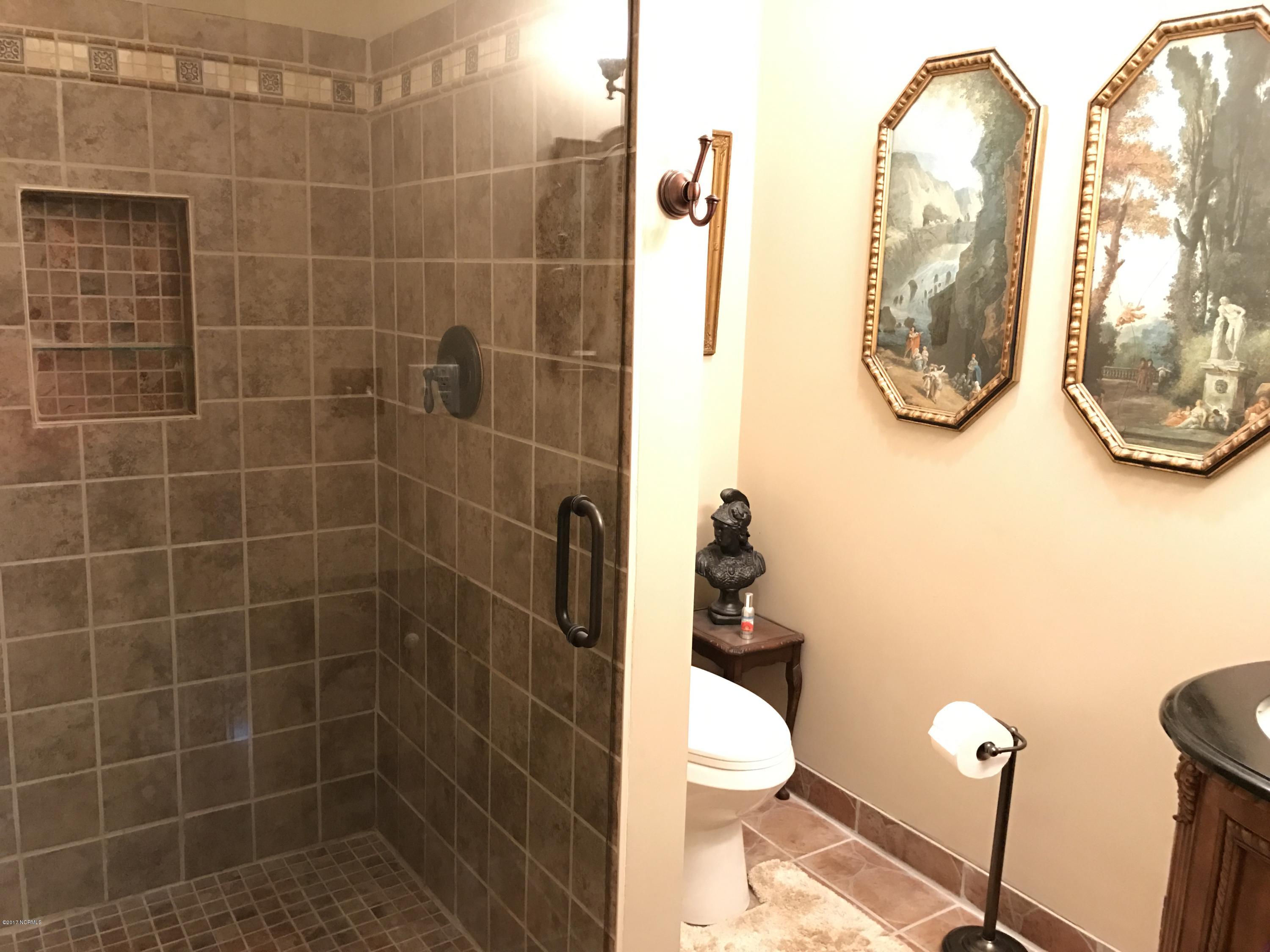 216 Sampson Street Clinton, NC 28328 - Photo 60 of 73 IMG_0870