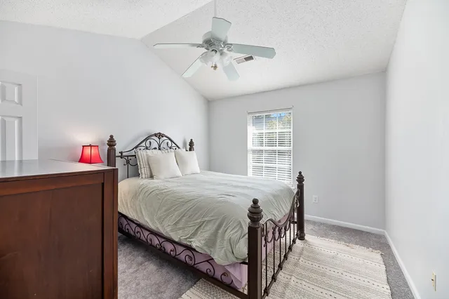 $290,000 | 122 Greyson Circle, Goose Creek, SC 29445