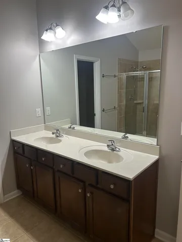 $2,450 | 233 Meadow Blossom Way, Simpsonville, SC 29681