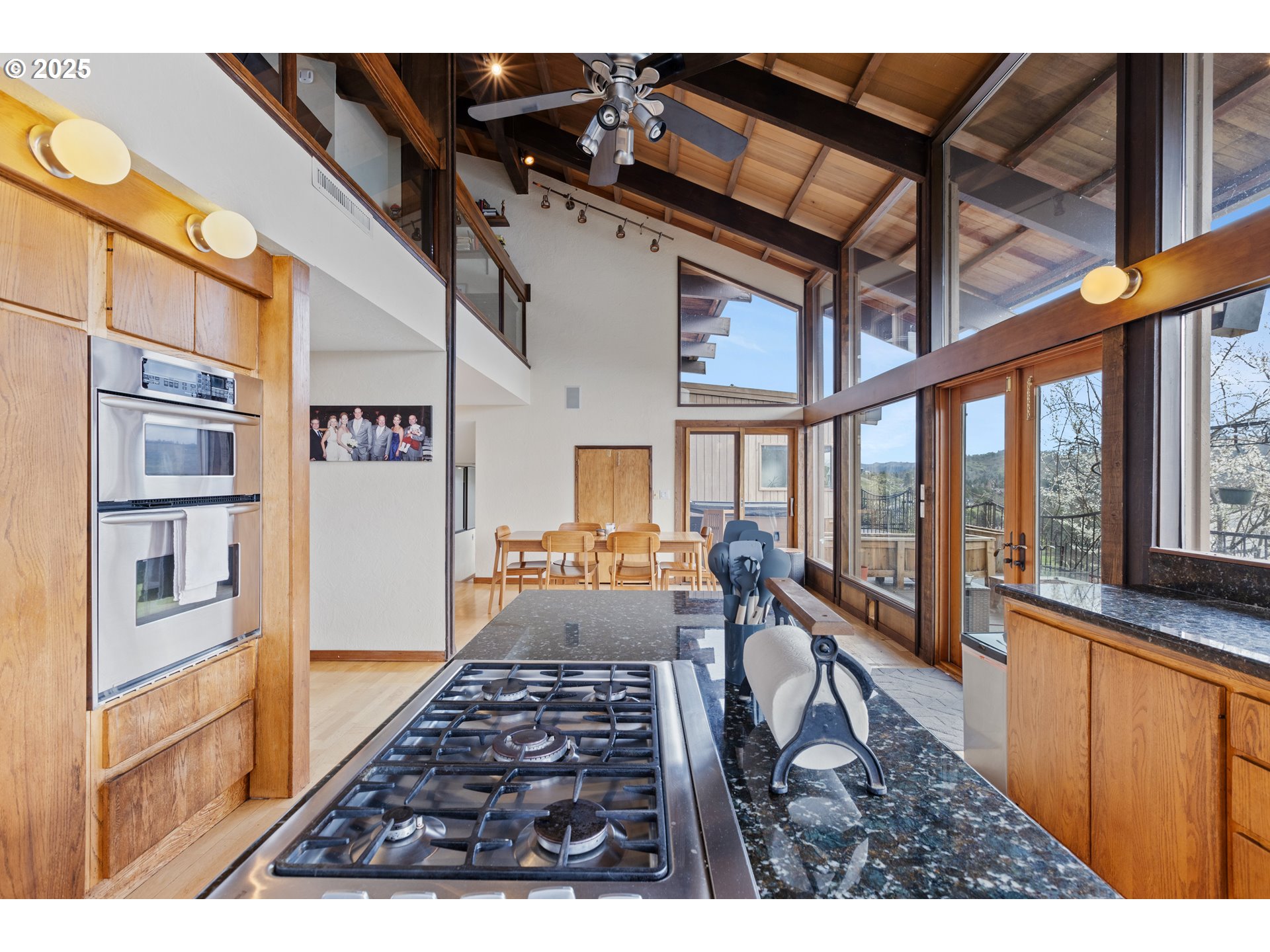141 Umpqua College Road Roseburg, OR 97470 - Photo 13 of 45 a view of a living room and kitchen