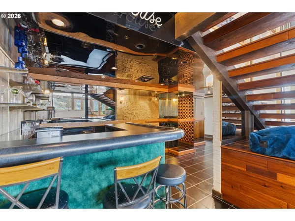 $2,900,000 | 141 Umpqua College Road, Roseburg, OR 97470