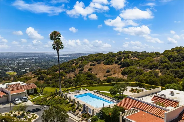 $915,000 | 888 Highpoint Drive, Claremont, CA 91711