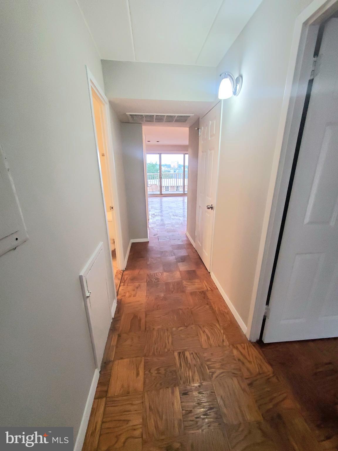 2624 Fort Farnsworth Road, Unit 211 Alexandria, VA 22303 - Photo 17 of 20 Gallery Image 17