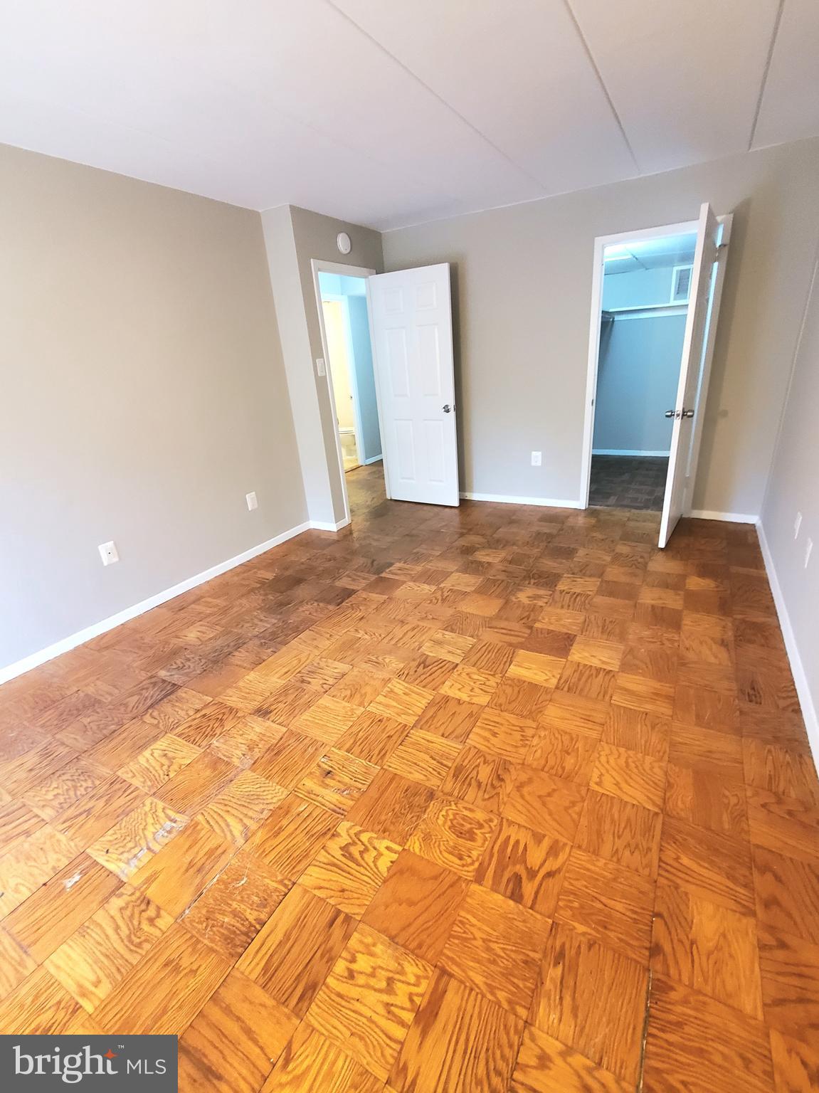 2624 Fort Farnsworth Road, Unit 211 Alexandria, VA 22303 - Photo 8 of 20 Gallery Image 8