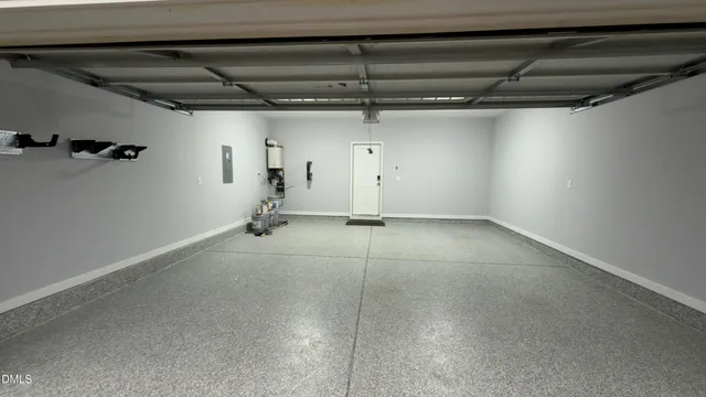 $2,900 | 312 Long Lake Drive, Fuquay-Varina, NC 27526