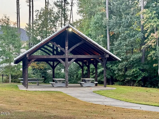 $2,900 | 312 Long Lake Drive, Fuquay-Varina, NC 27526