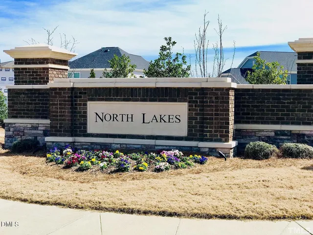 $2,900 | 312 Long Lake Drive, Fuquay-Varina, NC 27526