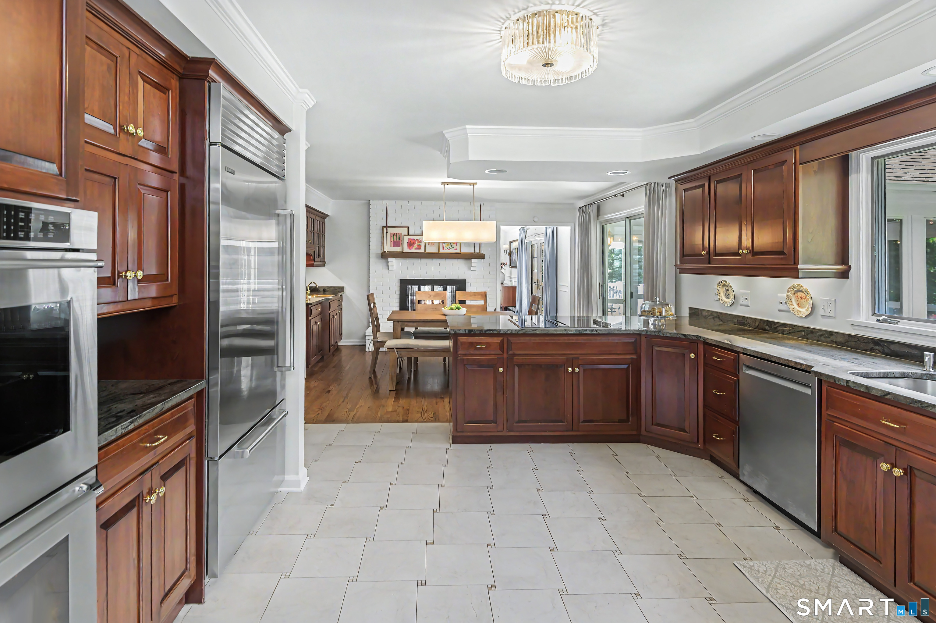 15 Hull Place Ridgefield, CT 06877 - Photo 14 of 40