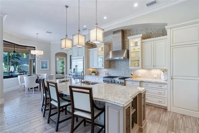 $3,395,000 | 6376 Burnham Road, Naples, FL 34119