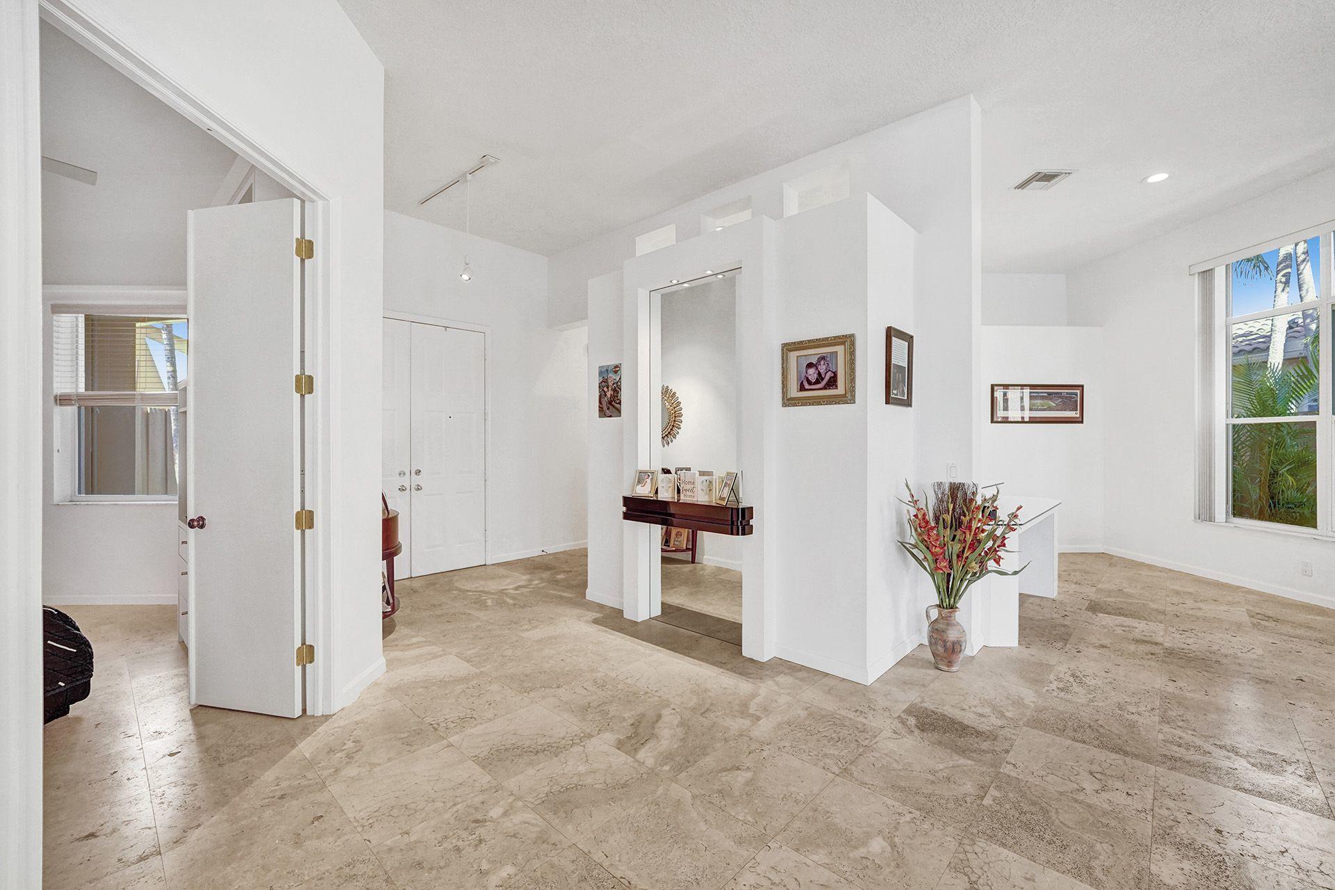 2424 Northwest 67th Street Boca Raton, FL 33496 - Photo 6 of 54 DSC03359