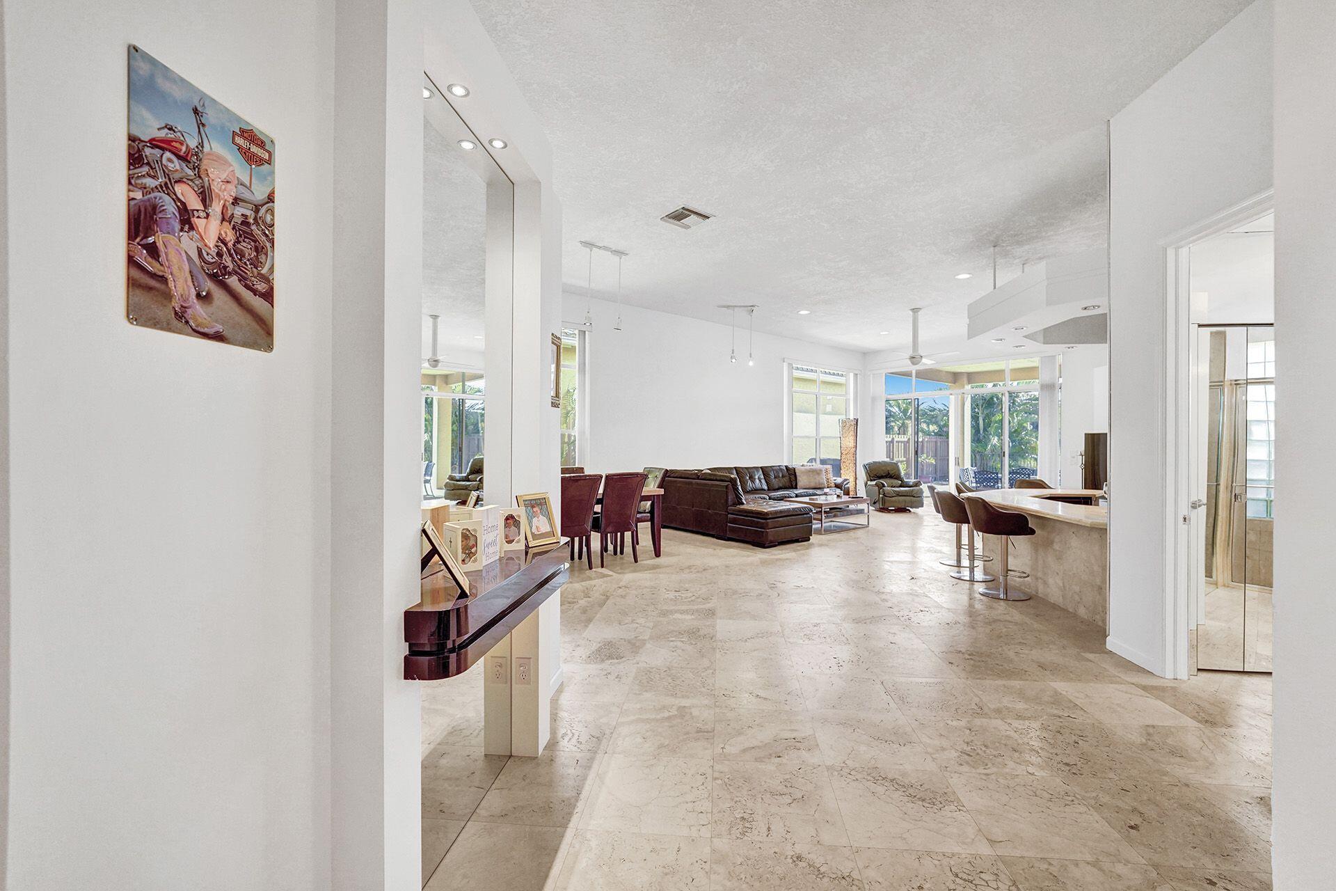 2424 Northwest 67th Street Boca Raton, FL 33496 - Photo 7 of 54 DSC03356