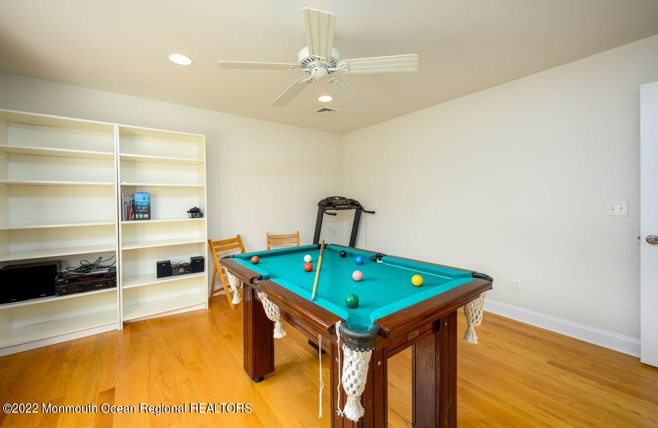 307 Valley Road Neptune Township, NJ 07753 - Photo 28 of 54 307_Valley_Rd-12