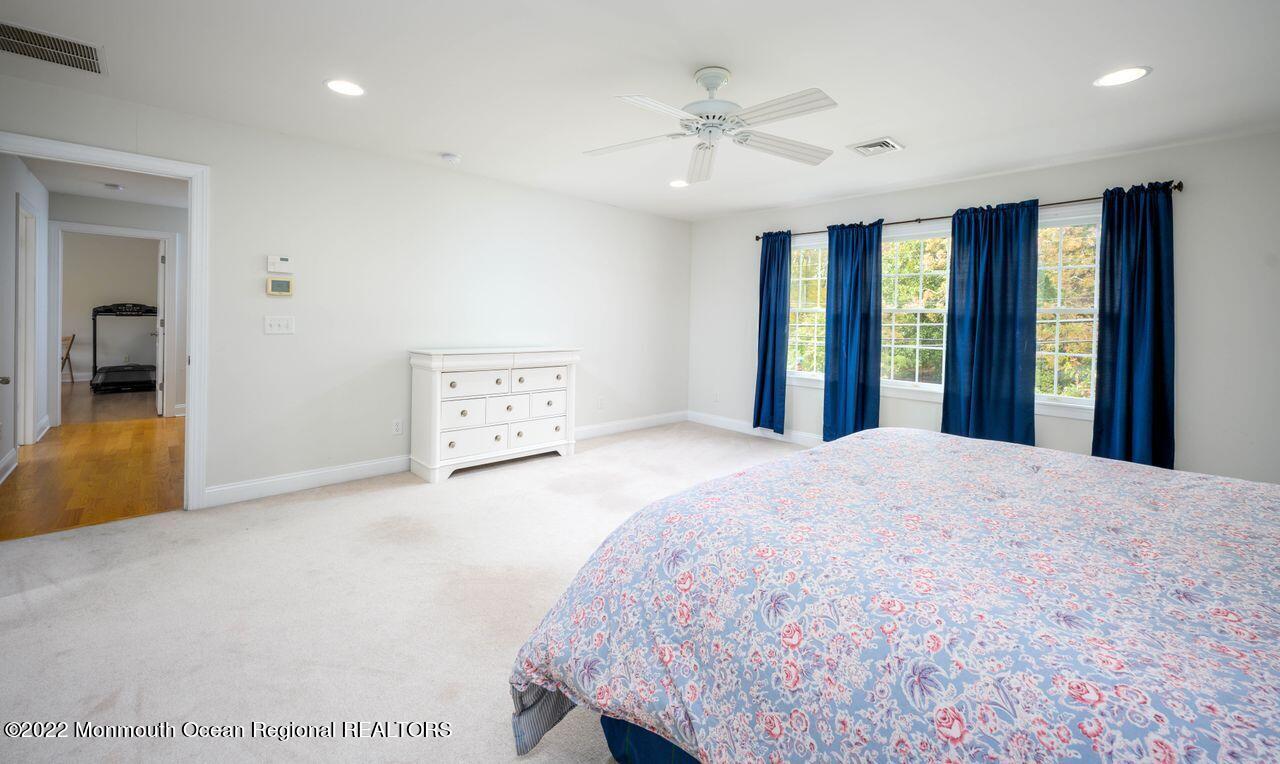 307 Valley Road Neptune Township, NJ 07753 - Photo 34 of 54 307_Valley_Rd-18