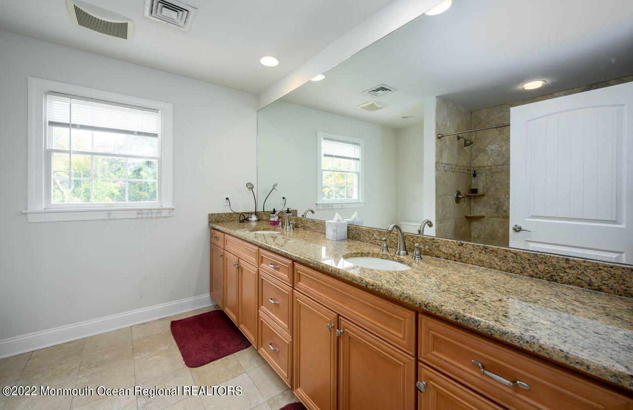 307 Valley Road Neptune Township, NJ 07753 - Photo 36 of 54 307_Valley_Rd-19