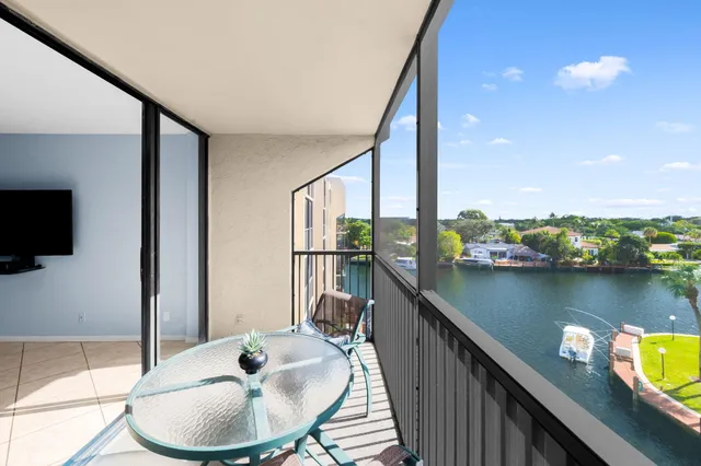 $348,000 | 15 Royal Palm Way, Unit 505, Boca Raton, FL 33432