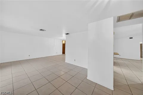$295,000 | 2233 Southwest 4th Street, Cape Coral, FL 33991