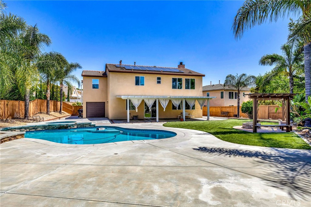 17603 Fan Palm Lane Riverside, CA 92503 - Photo 34 of 53 Backyard