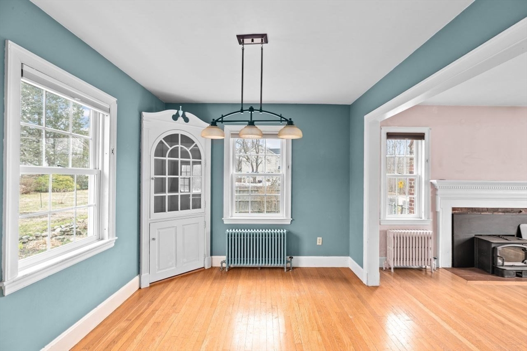 77 Cushing Road Cohasset, MA 02025 - Photo 7 of 16