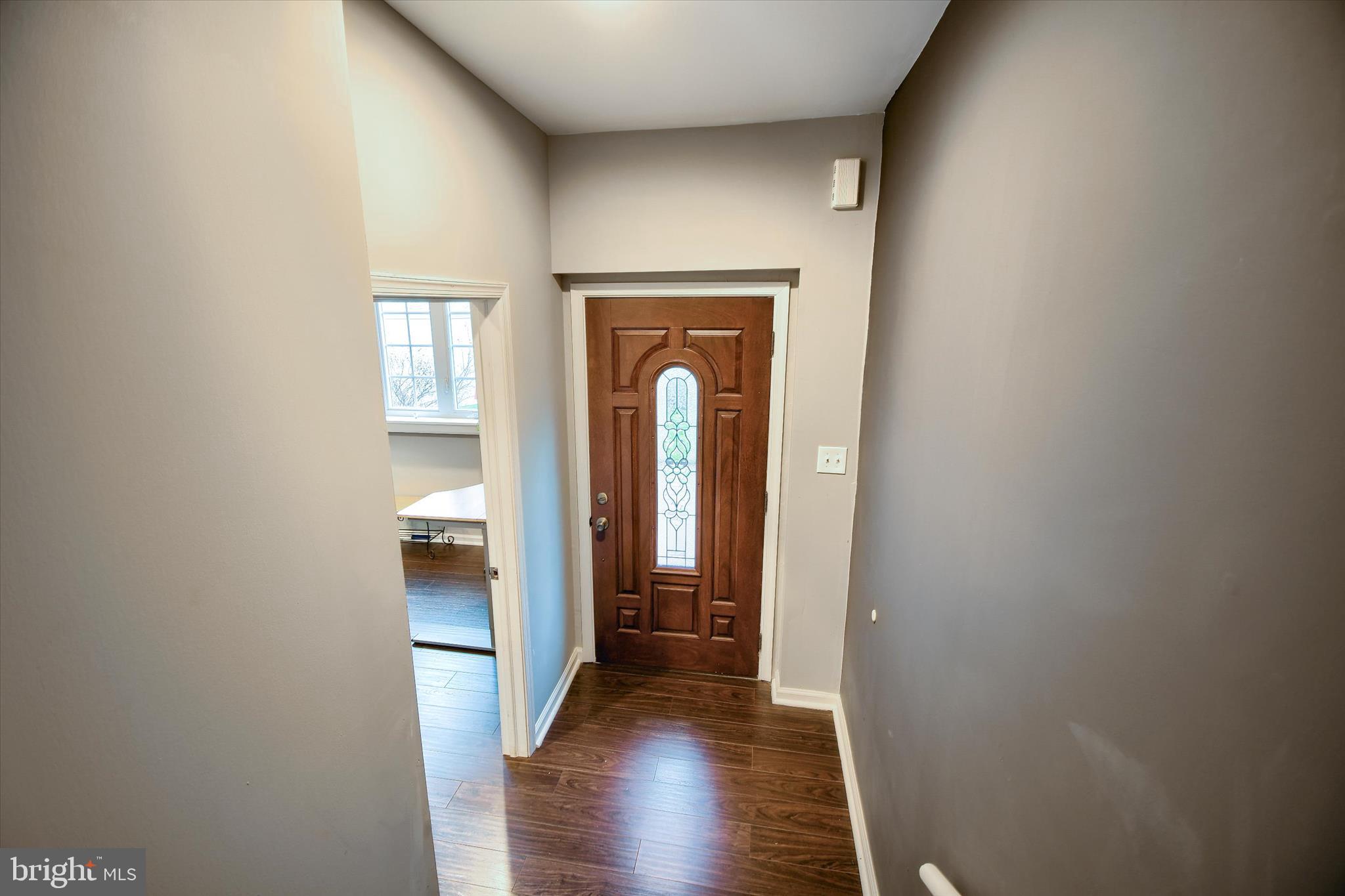 4 Bullens Lane Wallingford, PA 19086 - Photo 79 of 90 Guest House Hallway