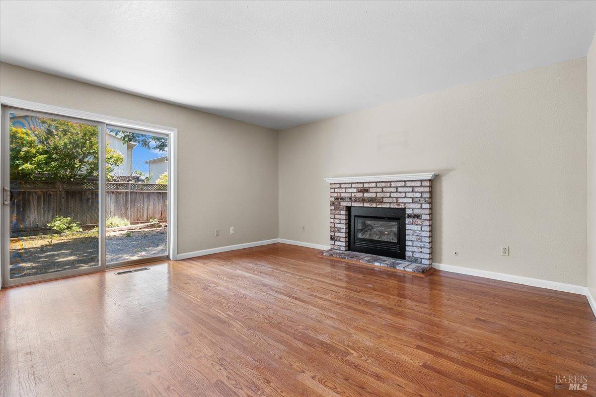 1938 Gambels Way Santa Rosa, CA 95403 - Photo 7 of 19