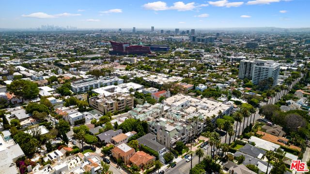$4,495 | 930 North Doheny Drive, Unit 206, West Hollywood, CA 90069