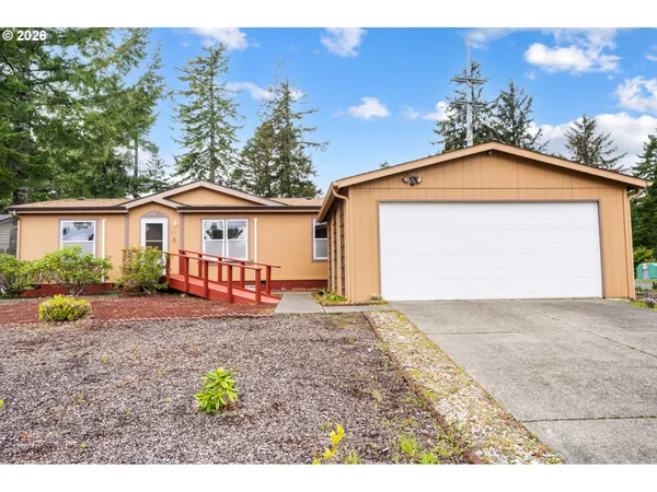 $385,000 | 1791 Willow Loop, Florence, OR 97439