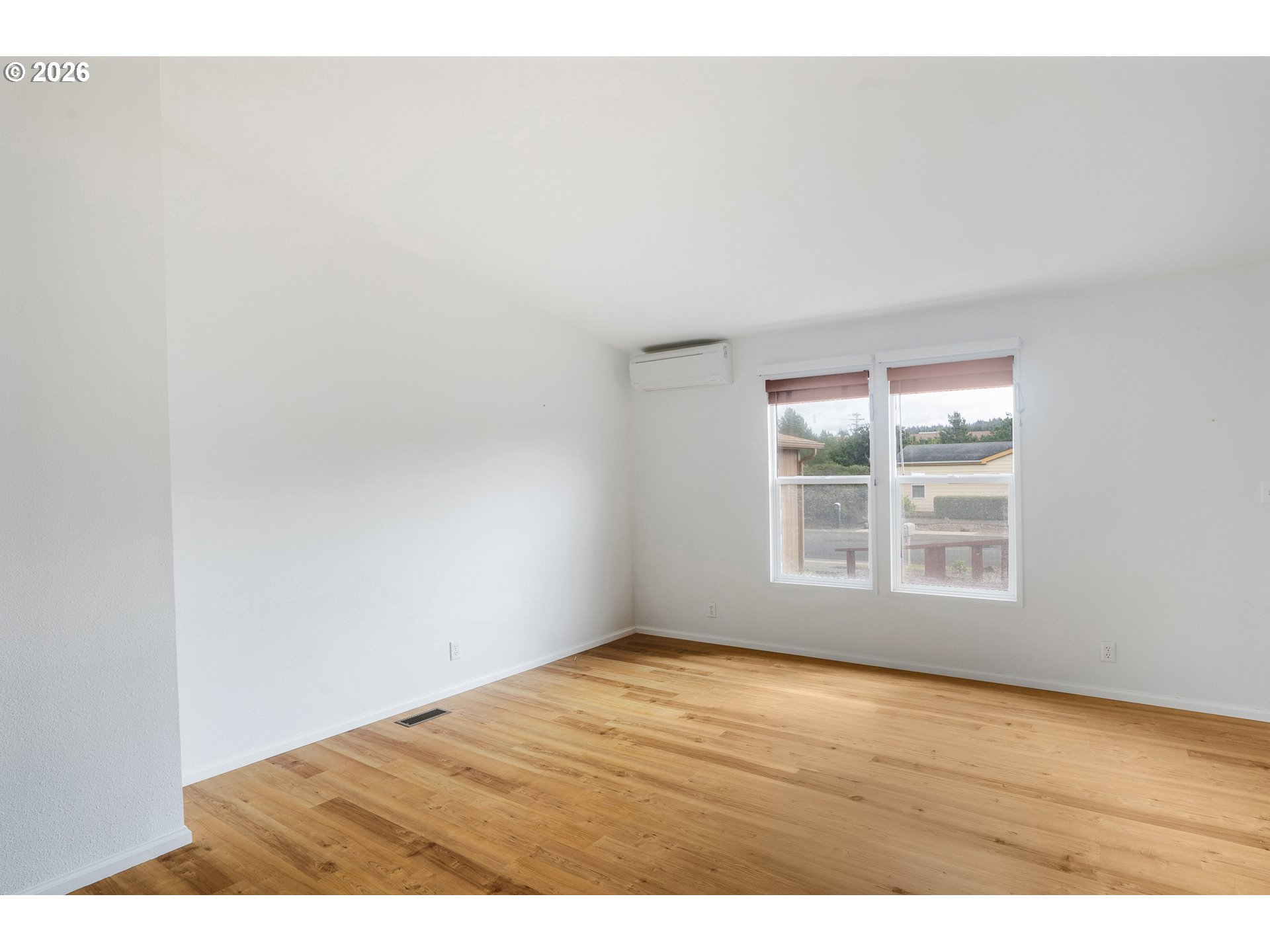 1791 Willow Loop Florence, OR 97439 - Photo 4 of 44