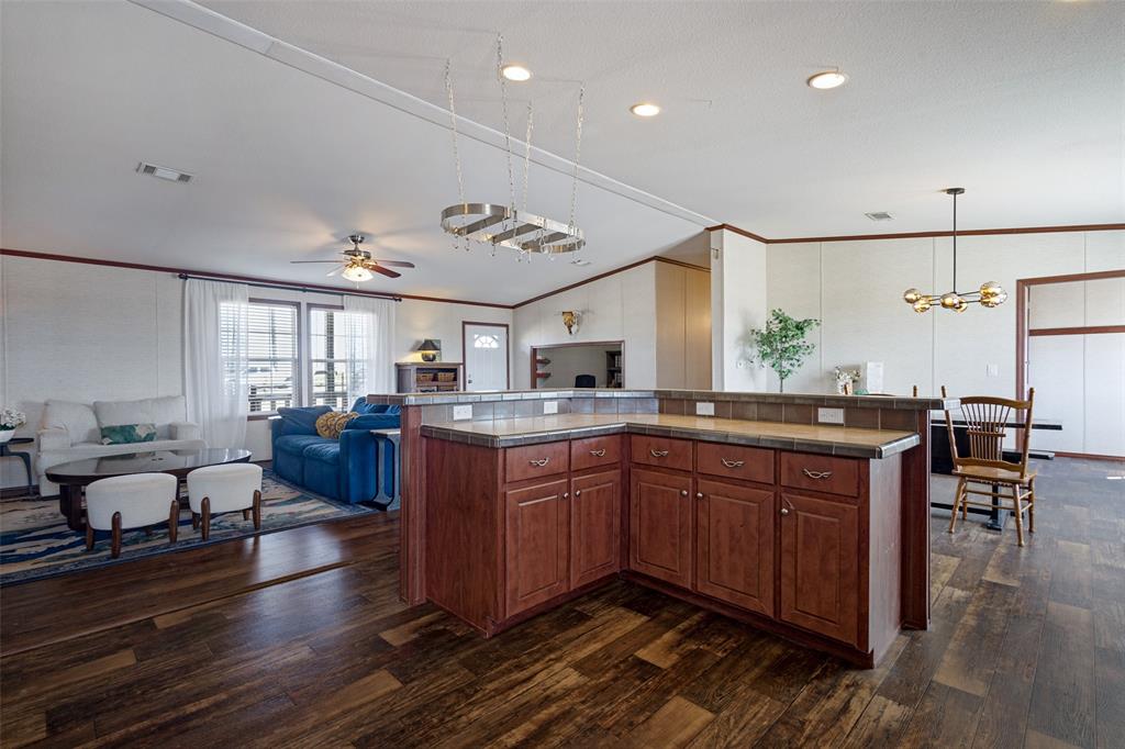 8317 Old Stoney Road Ponder, TX 76259 - Photo 9 of 28 Gallery Image 9