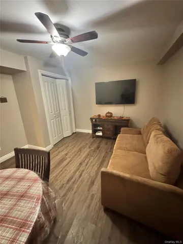 $820,000 | 43 North Cozine Road, Manorville, NY 11949