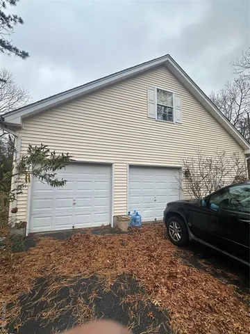 $820,000 | 43 North Cozine Road, Manorville, NY 11949