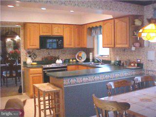 4240 Frontier Road Hatboro, PA 19040 - Photo 5 of 6 Gallery Image 5