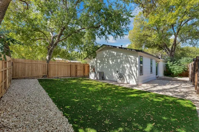 $499,988 | 1008 Wilks Avenue, Austin, TX 78752