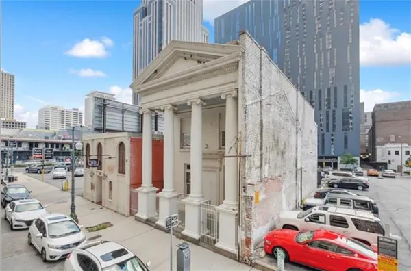 $4,900 | 518 South Rampart Street, New Orleans, LA 70113