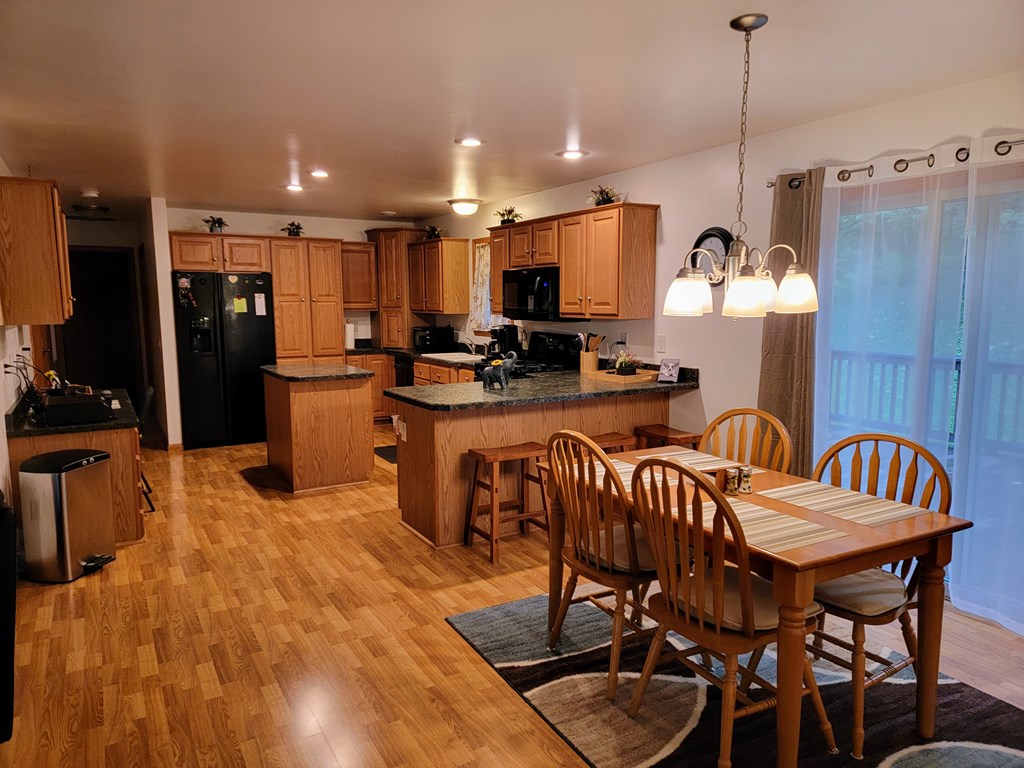 121 Kinch Road Oil City, PA 16301 - Photo 2 of 24
