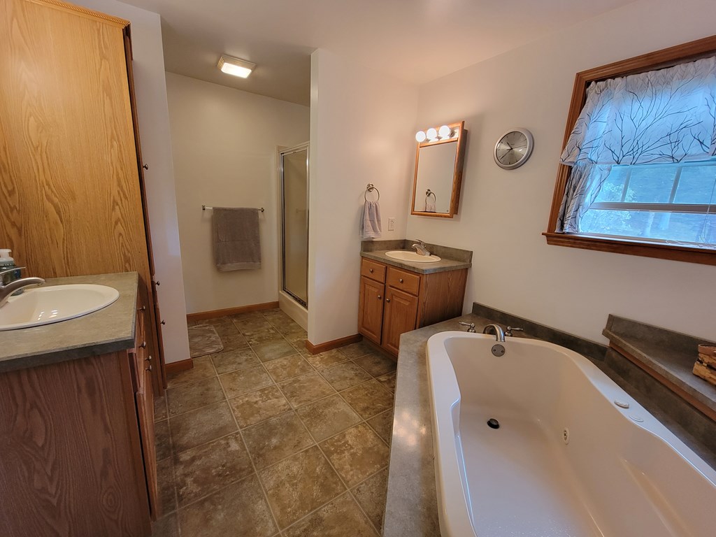 121 Kinch Road Oil City, PA 16301 - Photo 5 of 24