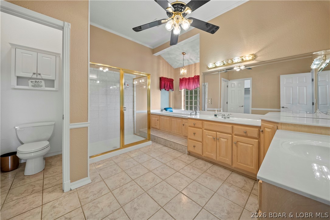 2247 Breezy Acres Road Osage Beach, MO 65065 - Photo 19 of 53 Large Master Bathroom
