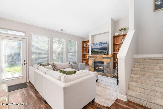 $369,900 | 1118 West Willow Lake Loop, Coeur D'Alene, ID 83815