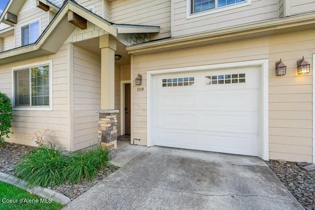 $369,900 | 1118 West Willow Lake Loop, Coeur D'Alene, ID 83815