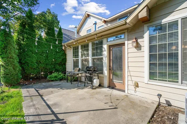 $369,900 | 1118 West Willow Lake Loop, Coeur D'Alene, ID 83815