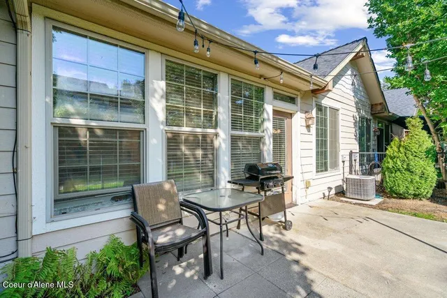 $369,900 | 1118 West Willow Lake Loop, Coeur D'Alene, ID 83815