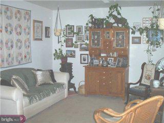 84 Stonegate Road Quakertown, PA 18951 - Photo 2 of 6 Gallery Image 2